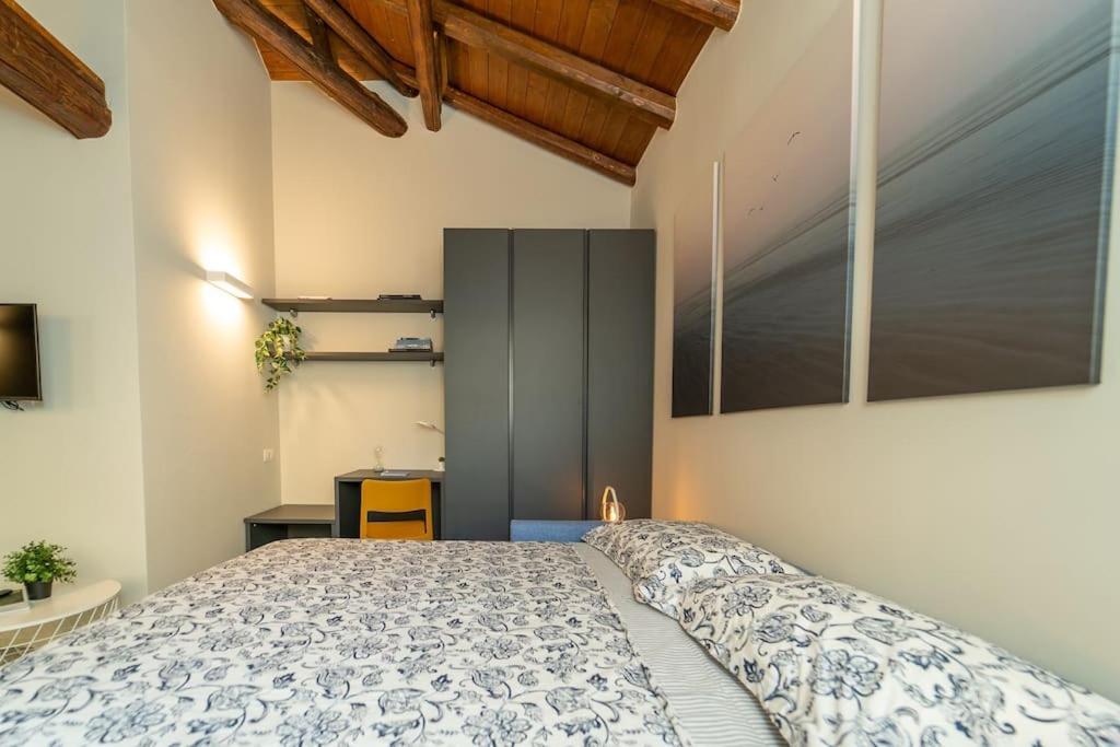 Moderno Appartamento A 200 Metri Dal Duomo Como Eksteriør billede
